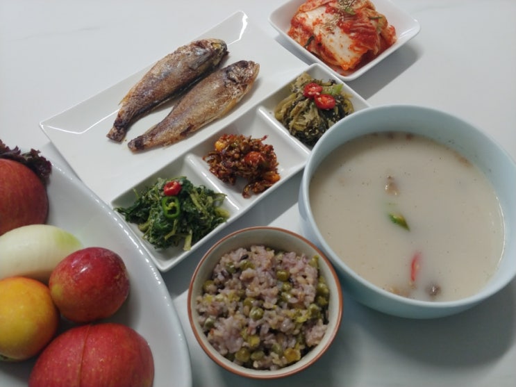  합천한우촌 한우 곰탕은 가마솥 곰탕이라 더 진해요