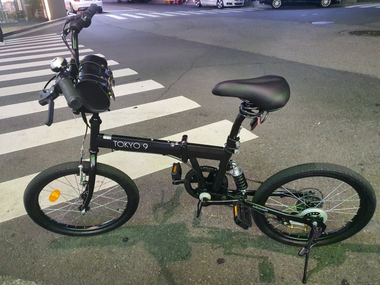 자전거 (크로우 도쿄나인 미니벨로 접이식 자전거) 및 헬멧 구매