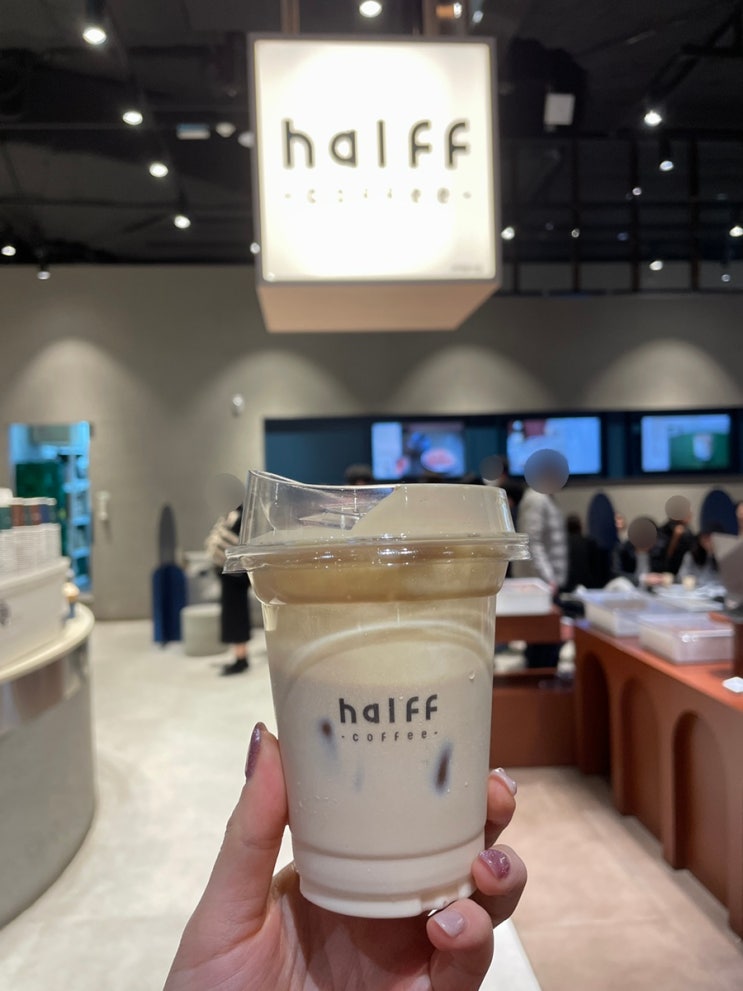  [대구 신세계백화점] 버터크림라떼가 맛있는 하프커피(halff coffee) 대구점