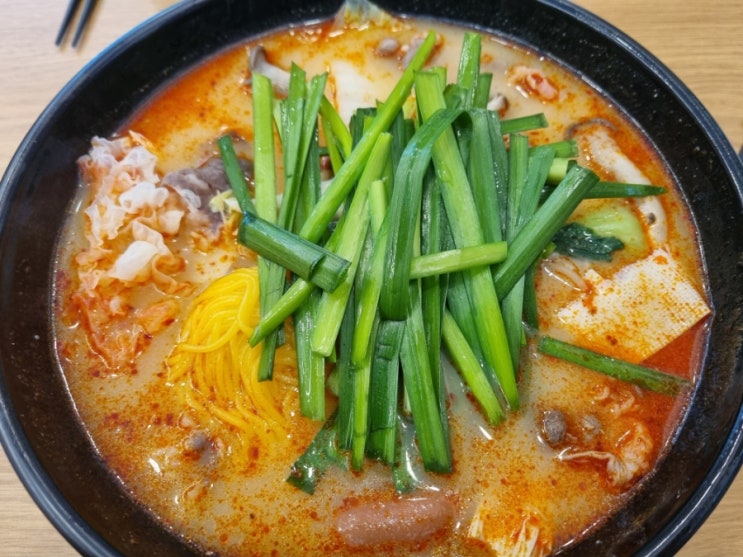  [내돈내산] 깔끔한 마라탕과 바삭하고 쫀득한 꿔바로우!!!!_라홍방마라탕 시흥대야점