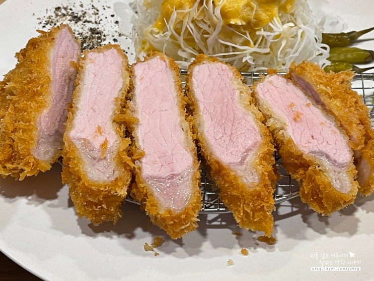  홍대 돈까스 전문점 카와카츠 일본식 로스카츠 맛집