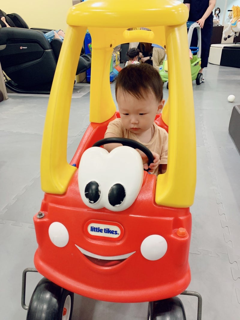 시온 육아일기 563일 : 연년생 쌍둥이 유모차 당근하기, 브루미즈 키즈카페 평촌 뉴코아아울렛 알차게 놀기
