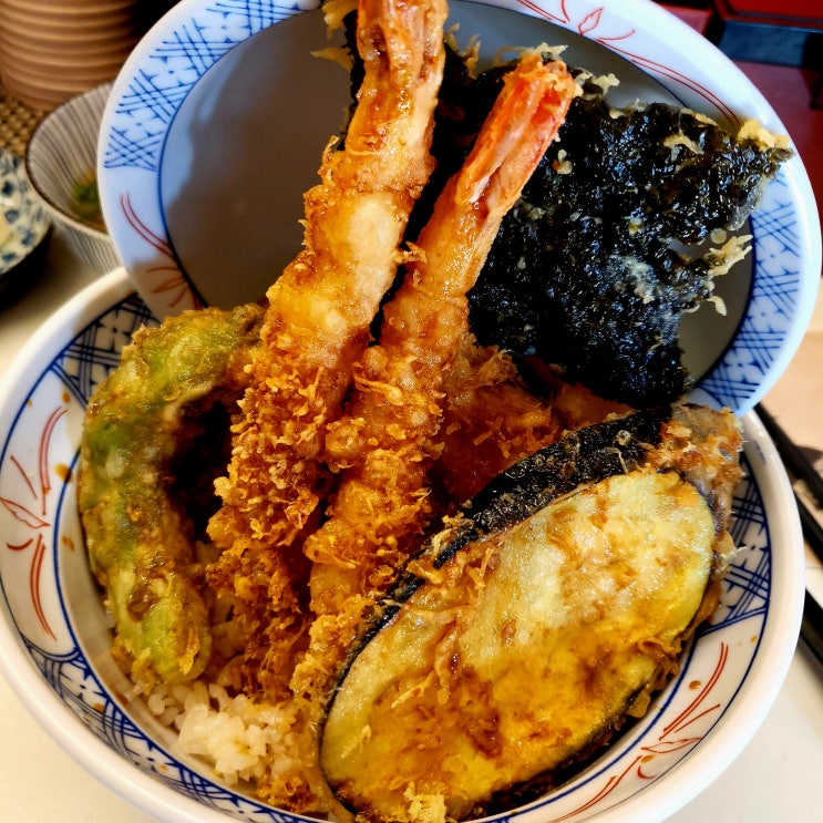 홍대 맛집 텐동 전문점 "고쿠텐"/ 바삭하고 신선한 튀김과 달달한 온천 계란의 조화, 텐동의 진정한 맛을 느낄 수 있는 홍대 고쿠텐/ 혼밥하기 좋은 홍대 텐동 맛집/ 튀김 맛집 홍대 맛집 텐동 전문점 "고쿠텐"/ 바삭하고 신선한 튀김과 달달한 온천 계란의 조화, 텐동의 진정한 맛을 느낄 수 있는 홍대 고쿠텐/ 혼밥하기 좋은 홍대 텐동 맛집/ 튀김 맛집