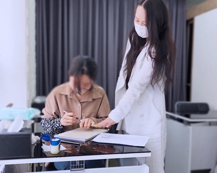  반영구학원 이론 교육 아이라인 주의사항과 색소 찢기