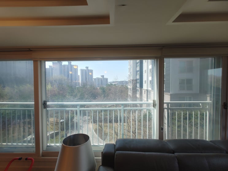  천안 아파트썬팅 불당동 두정동 문화동 아파트 유리창문 단열필름썬팅 햇빛차단썬팅 열차단썬팅 시공