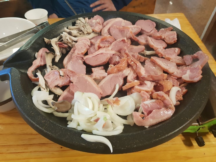 남한산성 맛집 애마오리! 오리훈제 들깨수제비, 훈제오리로스 후기~