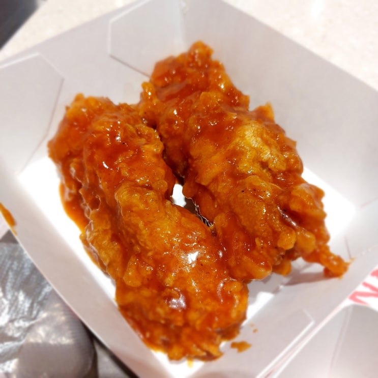  교대역) KFC 순살 후라이드, 양념치킨 매일 밤마다 1+1! (블랙라벨, 갓양념)