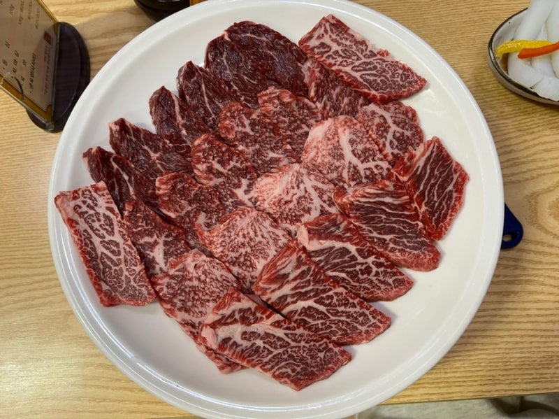 진해 자은동 소고기 싸고 맛있는집 한우마을식육식당
