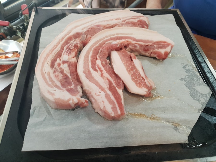 토종꺼먹돼지 용인점 사진 2