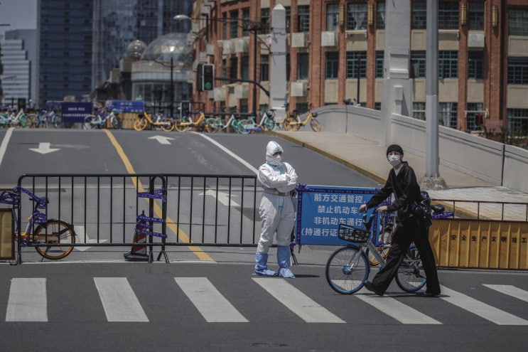 中 전 재정부장 "코로나 지원금 필요"…학계도 잇따라 요구 中 전 재정부장 "코로나 지원금 필요"…학계도 잇따라 요구