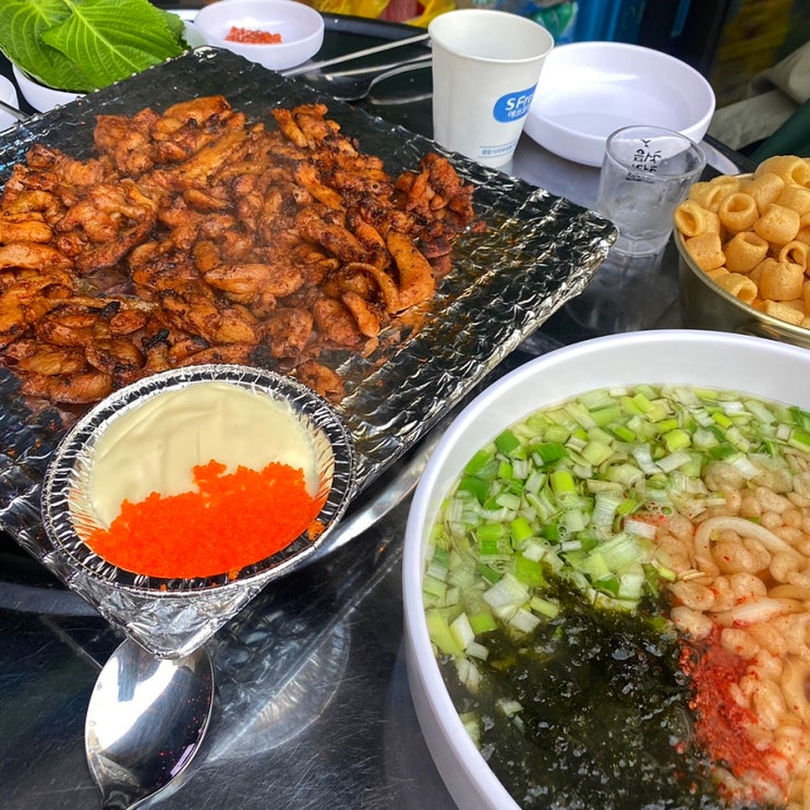  [야당 온달집] 술이 술술! 숯불 닭발과 닭다리살을먹을 수 있는 포차감성 야당역 술집