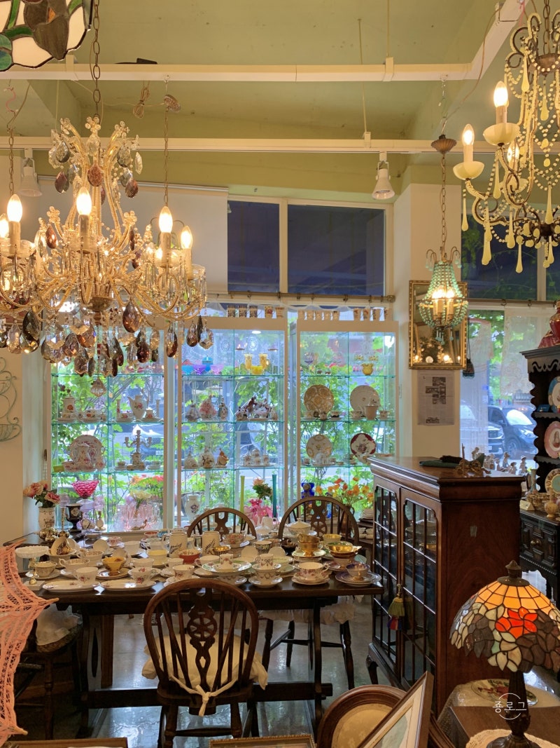 남양주) '아트\u0026엔티크' 별내동 카페거리를 유럽으로 만든 앤틱샵 : 네이버 블로그, image size:800x1067