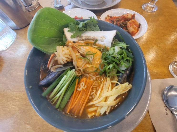  [행신역맛집] 반면교사 :: 최고 맛있는 김치와 프리미엄 라면
