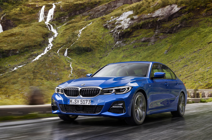  고급스러웠던 2016년 bmw 320d 핸들커버 차바치 더 클래스 핸들커버