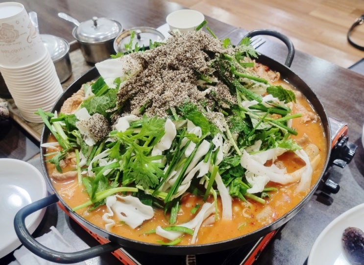  우성순대 본점 - 충북 제천 중앙시장 순대국 & 곱창전골 현지인 찐 맛집