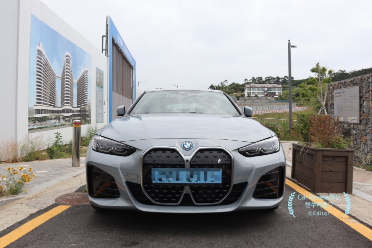 M 감성이 더해진 2022 BMW i4 그란쿠페 40 M sport 시승기
