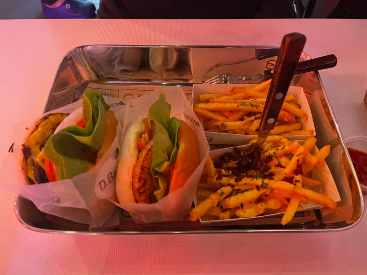  [구로디지털단지] 호불호 없는 무난+깔끔한 맛 ‘바스버거’ 하와이안 버거 추천해요!