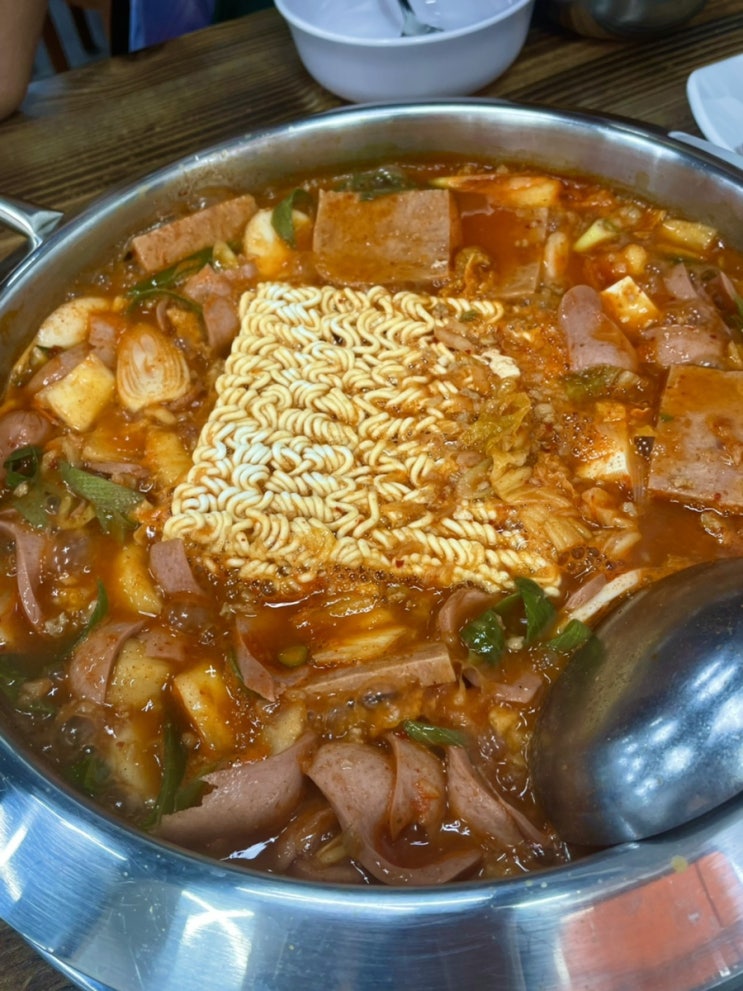 양원망우 사장님 손맛이 좋은 부대찌개 맛집 의정부부대찌개 (내돈내산)