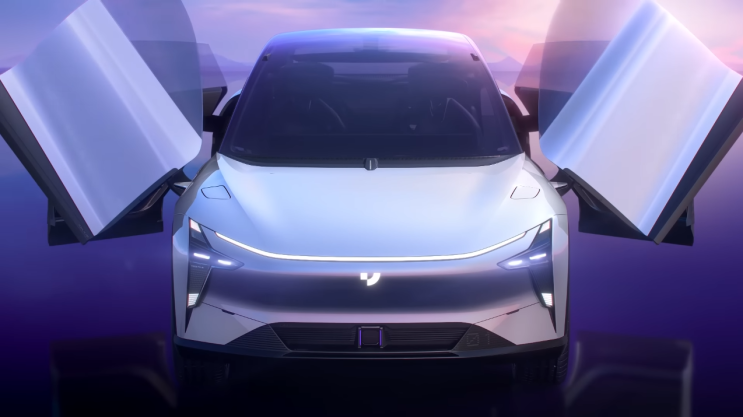  지두(JIDU) ROBO-01, 바이두&지리자동차 합작 메타버스로 공개된 순수전기 로봇카
