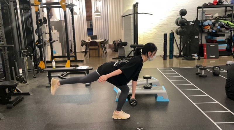 두산동 헬스장, 20대 여자 복부비만 2