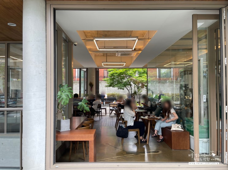  서울 카페 홍대 분위기좋은 핏트커피 (Pit Coffee) 로스터리
