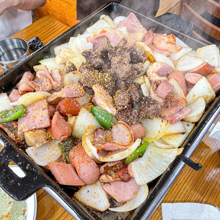  [남영동] 모듬 스테이크 철판구이 & 부대찌개가 맛있는 숙대입구 맛집 “다사랑스테이크”