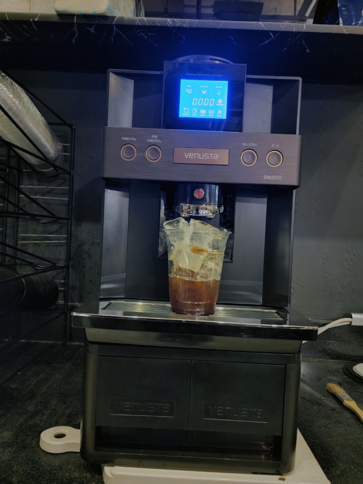 서울시 영등포구 영등포동 커피기기렌탈 보드카페 동구전자 원두커피머신 DM200 커피기계 설치후기