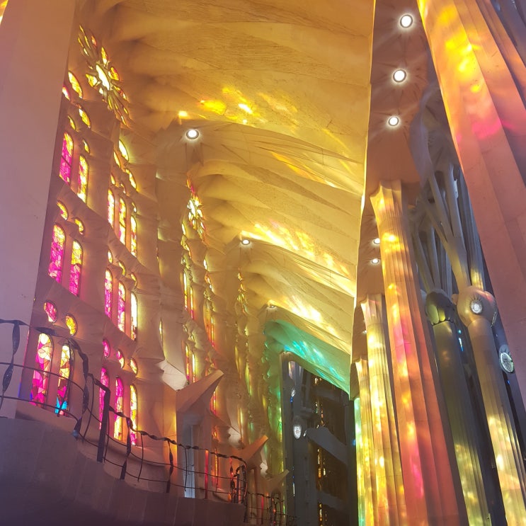 [여행 사진 보관소] 스페인 바르셀로나 사그라다 파밀리아, 경이로운 빛의 성당