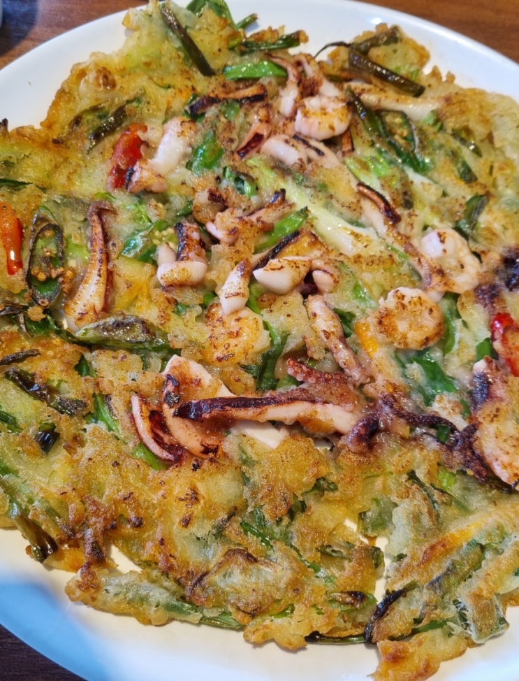  다대포 해수욕장 칼국수 맛집 -  백두산 해물 바지락 손 칼국수