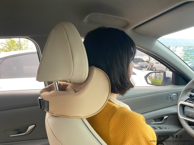 차량용목쿠션 로얄컴포트 메모리폼 목베개로 편안한 운전가능