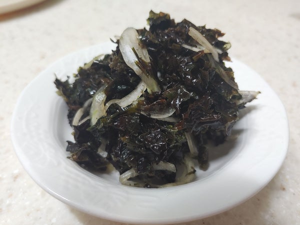  김과 양파의 만남, 양파 김무침