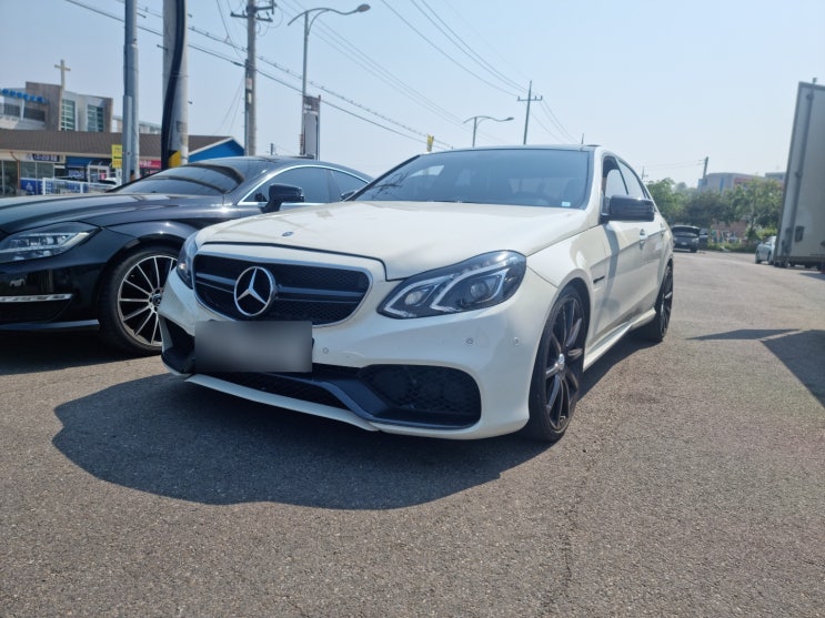  C63 AMG 차량 엔진오일 교환