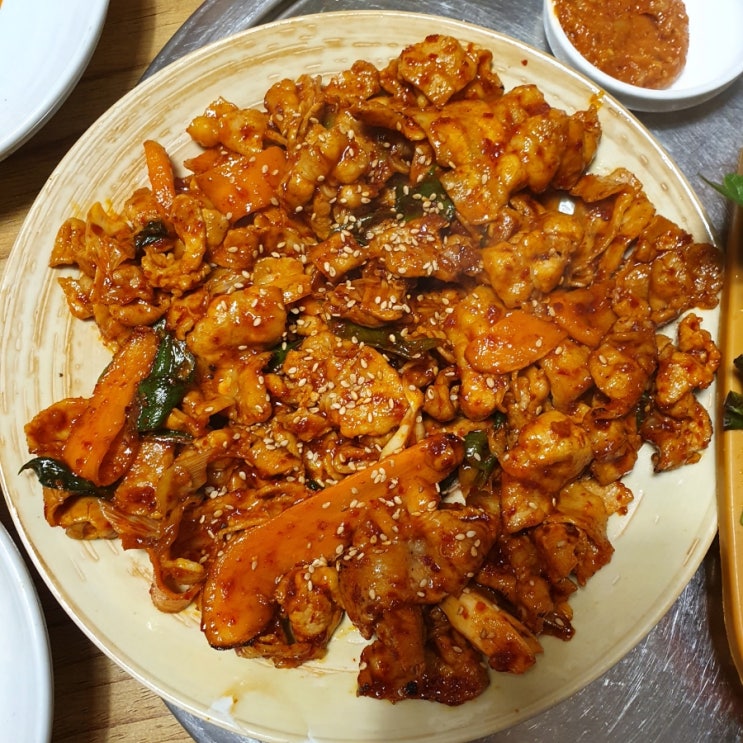  경산한정식맛집 흑태찜이 유명한 마당넓은집