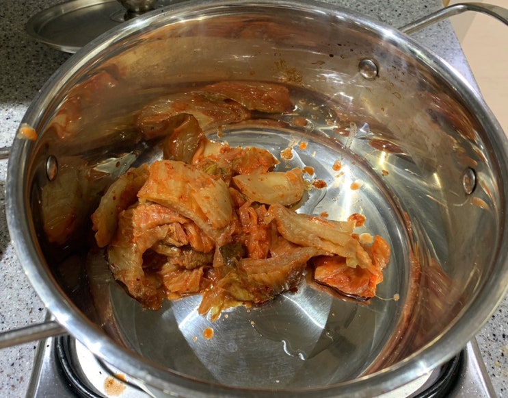  [뚝딱이 자취요리 下] 엄청 쉬운 참치김치찌개/리얼함 주의