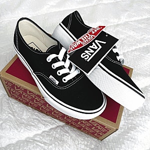 [리뷰] 반스 어센틱 플랫폼 2.0 (VANS AUTHENTIC PLATFORM) 구매 후기 착용샷, 여자 사이즈, 가격 정보