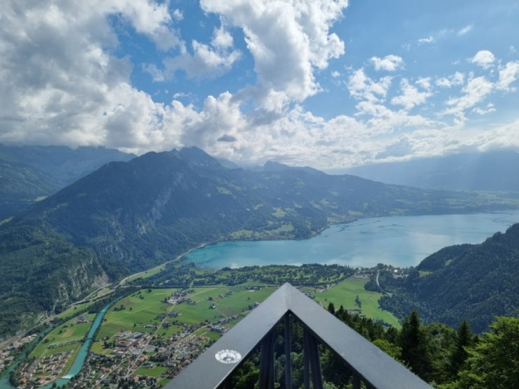 [2022.06.23 / Day 8] 스위스 여행 인터라켄을 한 눈에 볼 수 있는 가장 가까운 등산 코스 Harder klum (Interlaken West, COOP)