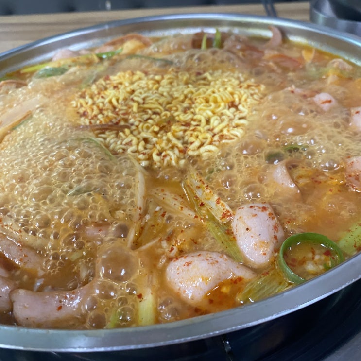  동탄호수공원에서 간단한 밥 한끼라면, 여기 괜찮아요