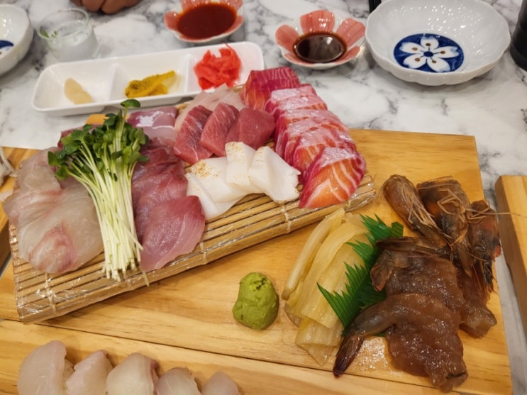  오목교 가성비 맛집 벚꽃스시에서 스시랑 사시미 먹기