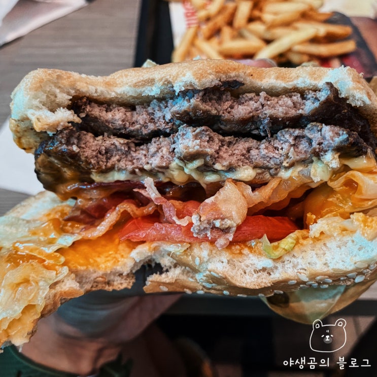  여러모로 인상적이었던 다낭 국제공항 버거킹