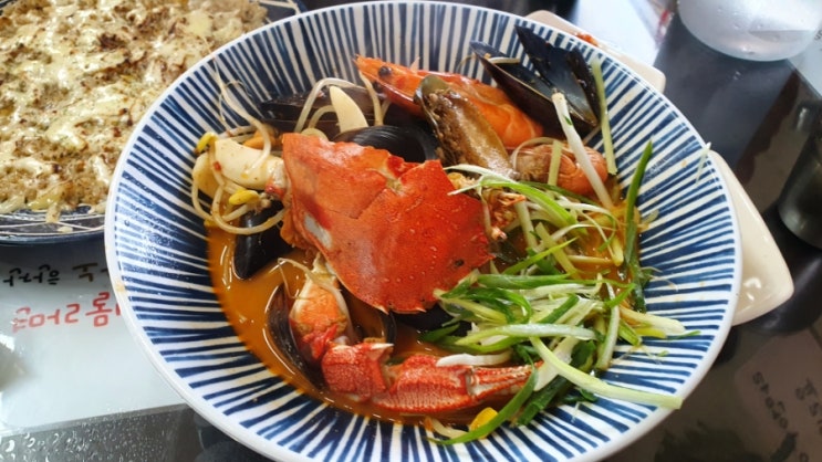  산방산해물라면 오빠네, 라면이 아니라 요리! (feat.갤럭시아 카페패스)