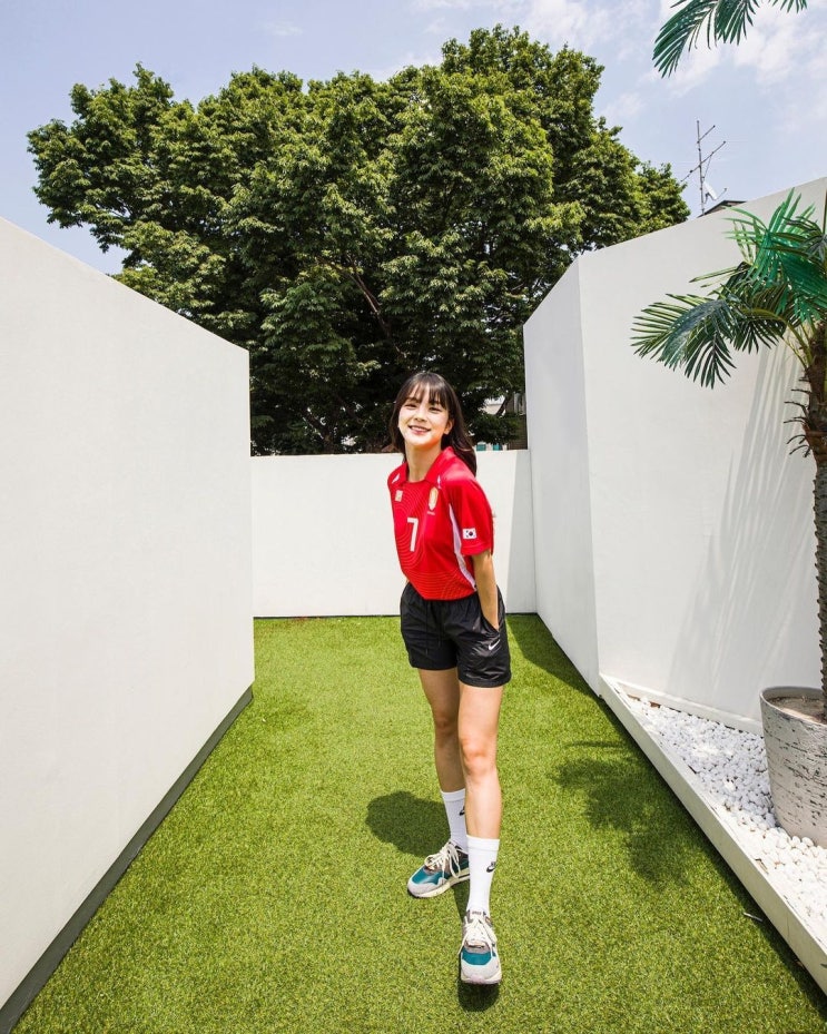 '골 때리는 그녀들' 송소희, 뛰어난 축구실력 보이더니 손흥민 국가대표 유니폼 입고 뿜뿜 '골 때리는 그녀들' 송소희, 뛰어난 축구실력 보이더니 손흥민 국가대표 유니폼 입고 뿜뿜
