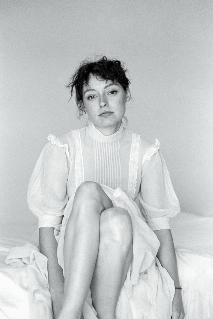  Stella Donnelly, 'Flood' 새로운 비디오 영상