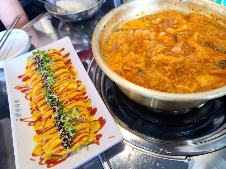  인천 가좌동 맛집 삼산회관 가좌점 - 할머니 김치찌개 줄서는 식당 추천 맛집