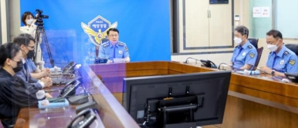 윤 <b>대통령</b>, <b>해경</b> 지휘부 사의 반려…"감사원 감사 중... 