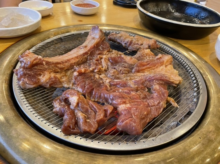 행신 / 태능 갈비 - 동네에서 즐기는 깔끔한 돼지 갈비 맛집