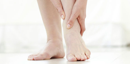 손목 발목 뼈 관절 건강 관리 하는법