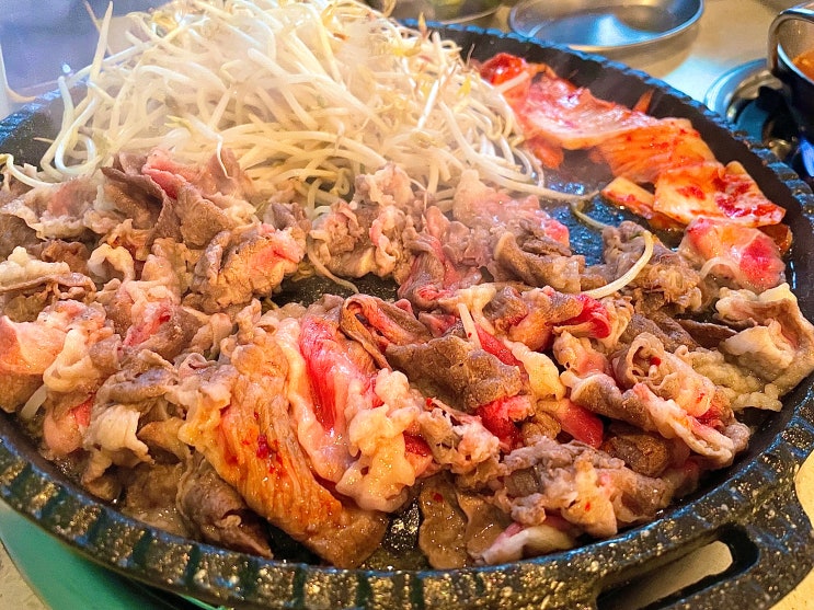  신촌 무한리필 우삼겹 차돌박이를 원없이 먹고 돌아온 곳