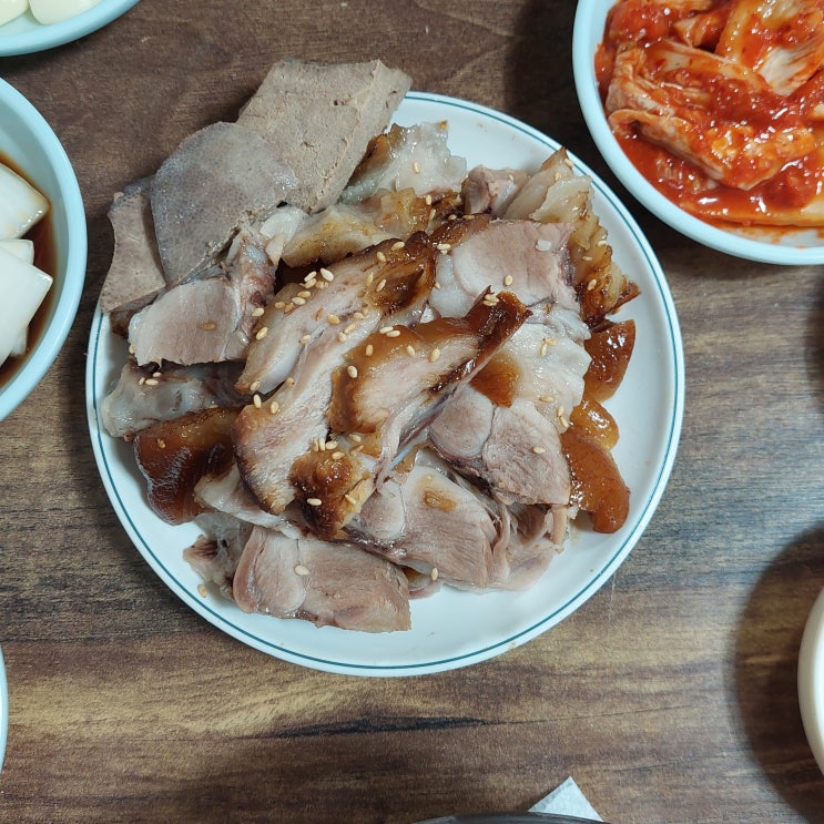  [목련시장][] 수성못 근처 국밥집 대성돼지국밥
