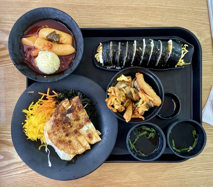 서면분식맛집 떡장인방앗간 매일 아침 가래떡을 뽑는 서면떡볶이맛집 서면분식맛집 떡장인방앗간 매일 아침 가래떡을 뽑는 서면떡볶이맛집