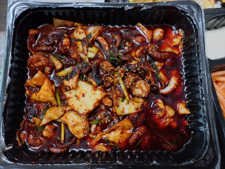  맛있는 쭈꾸미가 먹고 싶을 땐 쭈꾸미 본색  율하점 불향 쭈꾸미 볶음